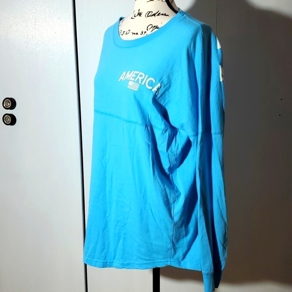 Basix of America- Light Blue " America " Spell Out  Longsleeve Shirt Women Sz.XL - Picture 3 of 5